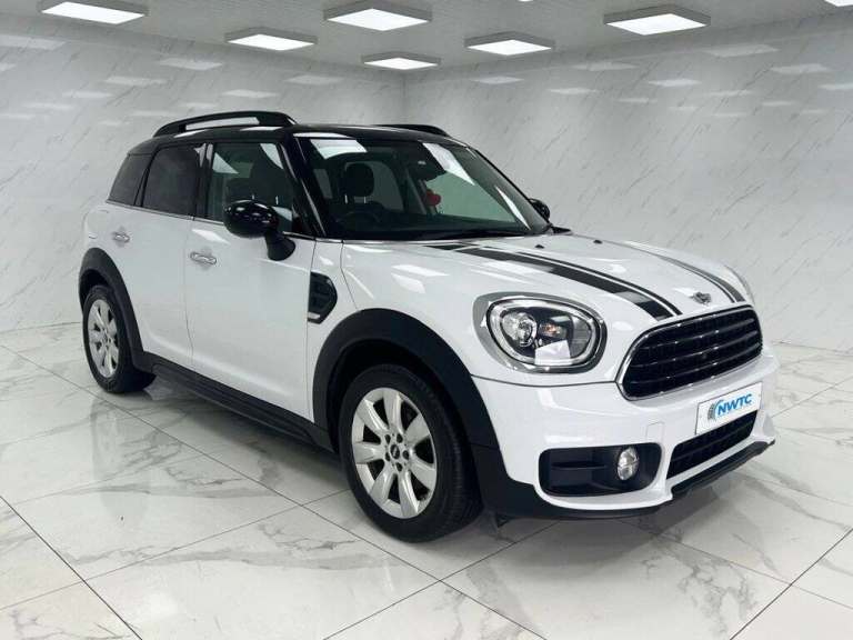 2017 MINI Countryman 1.5 Cooper SUV 5dr Petrol Manual Euro 6 (s/s) (136 ps) 2 FORMER OWNERS HATCH...