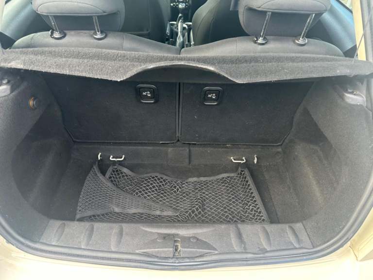 MINI HATCH 1.6 Cooper D Hatch 2010