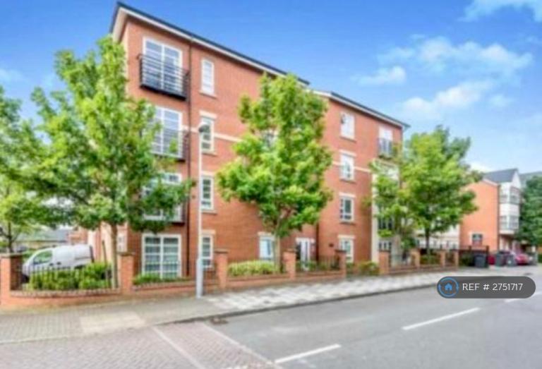2 bedroom flat in Staff Way, Erdington, Birmingham, B23 (2 bed) (#2751717)