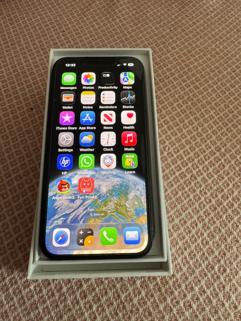 iPhone 14 as new in box