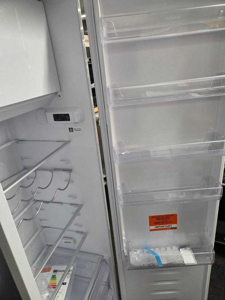 Hotpoint HSZ18012uk Brand New