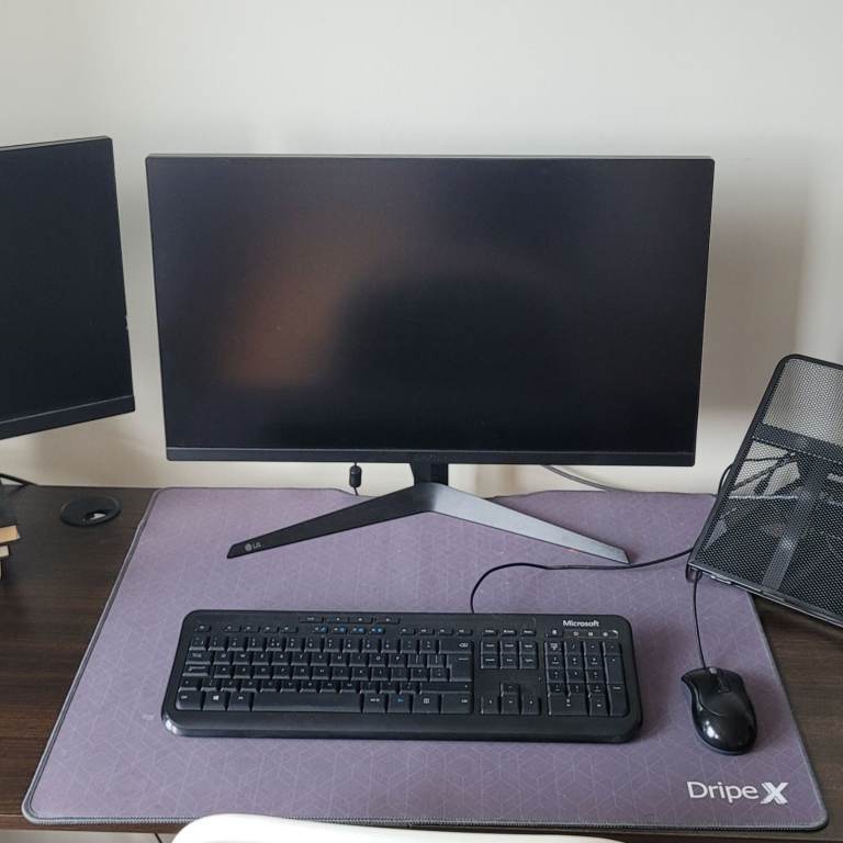LG UltraGear 27GQ50F Gaming Monitor
