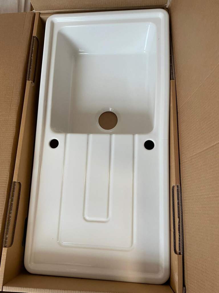 Brand New Ceramic Kitchen Sink – Small Crack Near Tap Hole