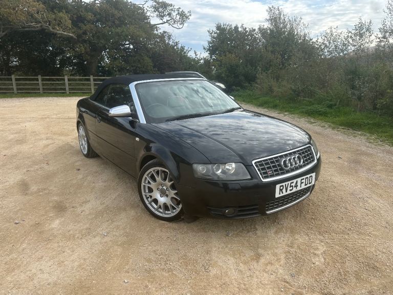 Audi A4 4.2 V8 S4 long mot drive away