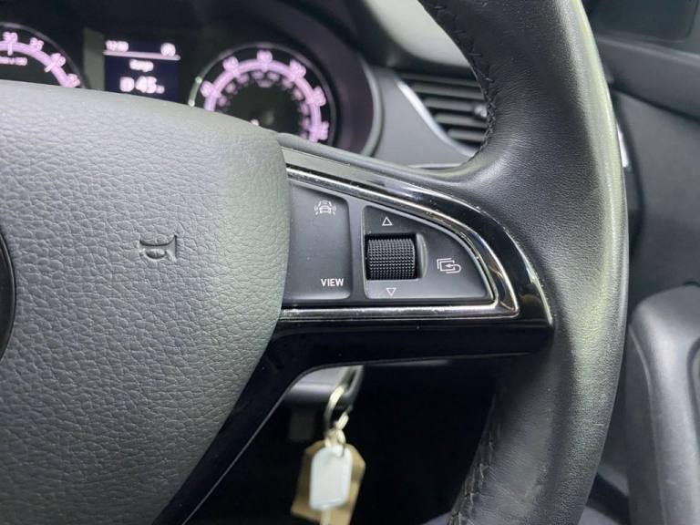 2018 Skoda Octavia 1.6 TDI SCR SE Hatchback 5dr Diesel Manual Euro 6 (s/s) (115 ps) Hatchback Die...