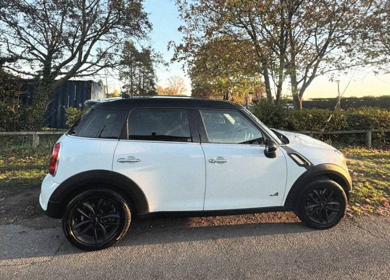 Mini, COUNTRYMAN, Hatchback, 2013, Semi-Auto, 1598 (cc), 5 doors