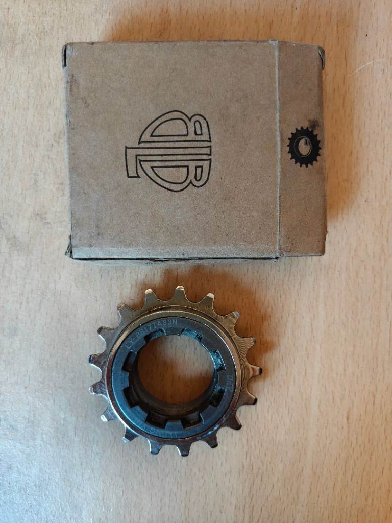 NEW Dicta single-speed bicycle freewheel sprocket model series LY-BB17TA83N