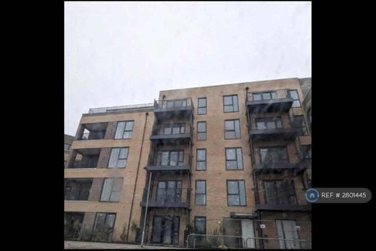 1 bedroom flat in Erato Court, Edgware, HA8 (1 bed) (#2801445)