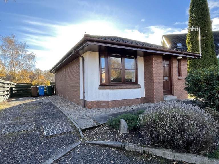 Unfurnished bungalow for rent Aviemore