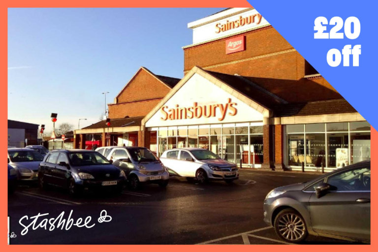 FANTASTIC Parking Space to rent in Sainsburys London (HA0)