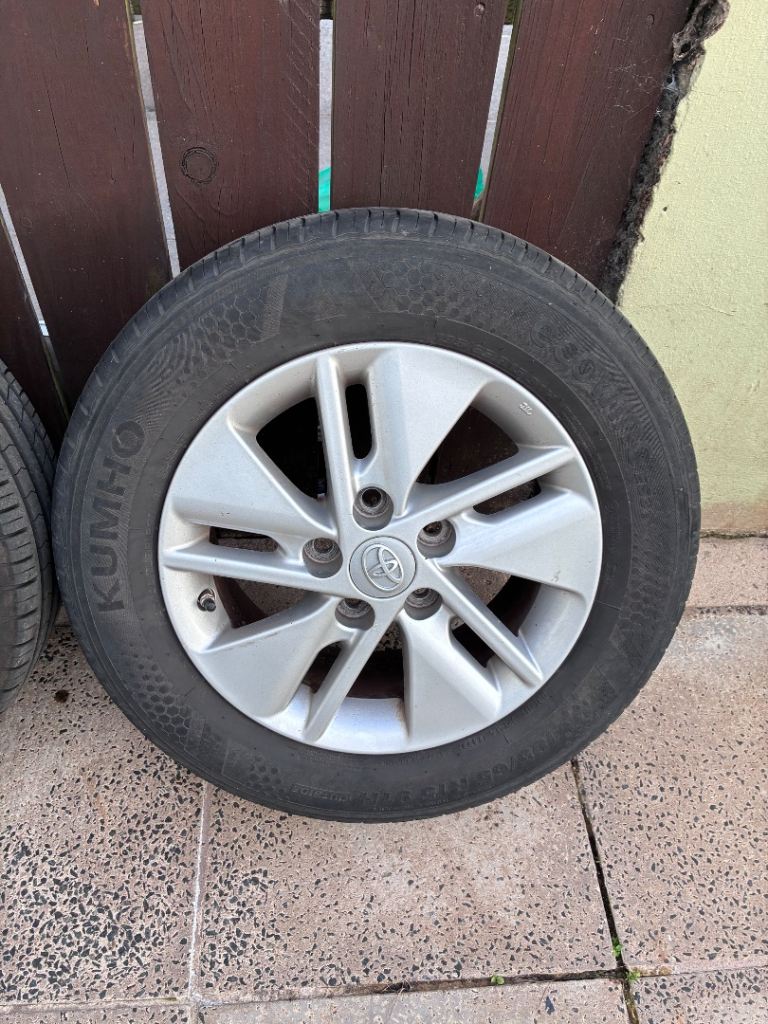 Toyota Auris 15 inch 