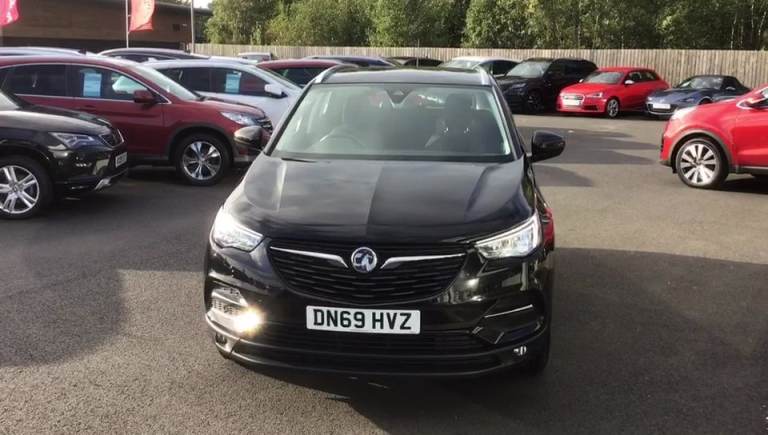 image for 2019 Vauxhall Grandland X 1.2 Turbo SE Automatic