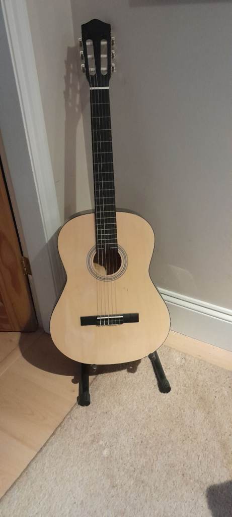 Elevation 540/644 (D) Acoustic Guitar – Good Condition