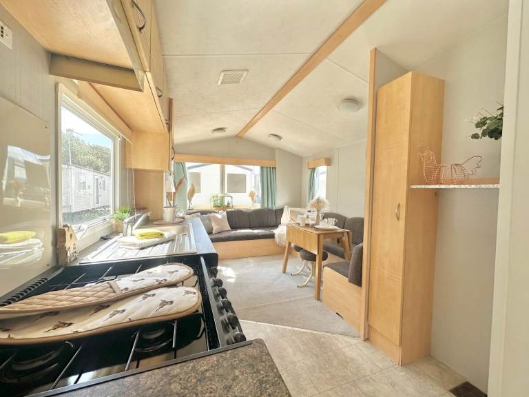 ✨ A GREAT FIRST STEP INTO HOLIDAY HOME OWNERSHIP • £17,995