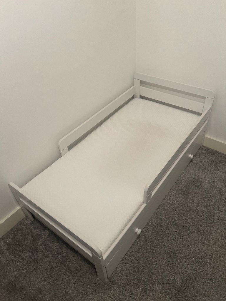 Habitat Ellis Toddler Bed, Drawer & Mattress