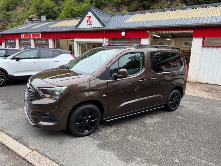 2020 Vauxhall Combo Life 1.5 Turbo D Energy 5dr One Owner,Diesel Mpv Estate Micro Camper Day Van ...