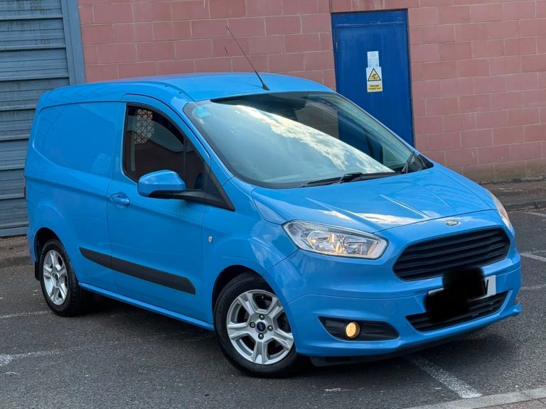 Ford, TRANSIT COURIER, Panel Van, 2017, Manual, 1498 (cc)