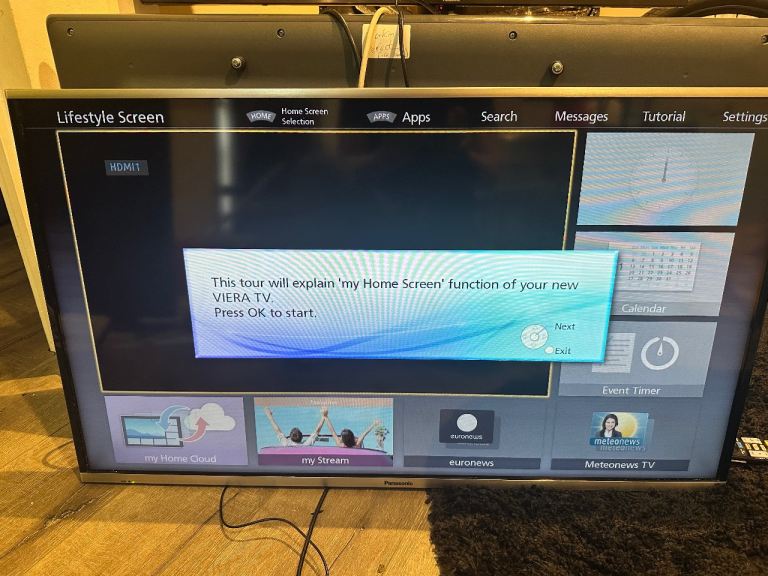 Panasonic 40 inch smart tv 