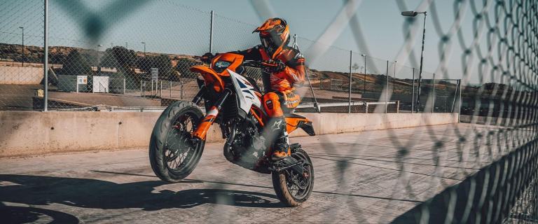 2026 NEW KTM 390 SMCR, BRAND NEW MODEL, Family Run Business, 0% APR