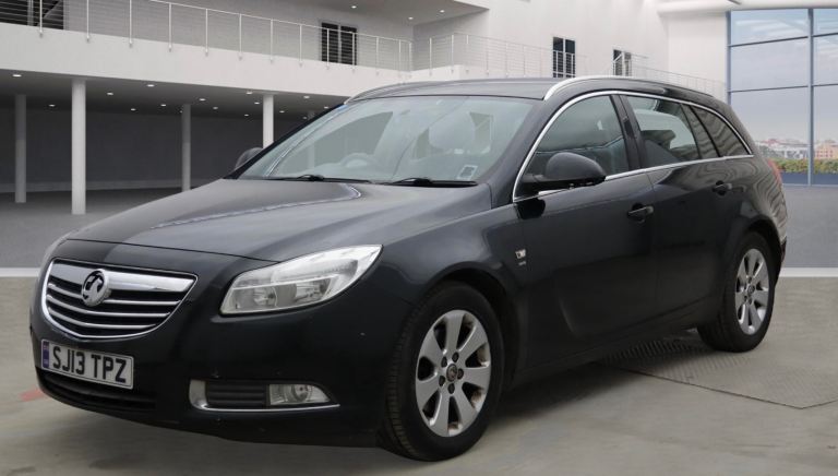 13 PLATE INSIGNIA 2.0 CDTI SRI ESTATE, FSH, CAMBELT DONE, JUST SERVICED, £1495