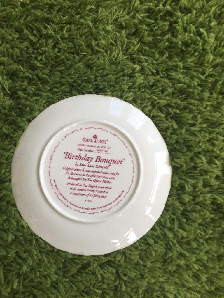 Royal Albert collectors plate 