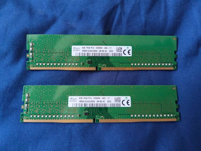 2*8 GB 3200 RAM