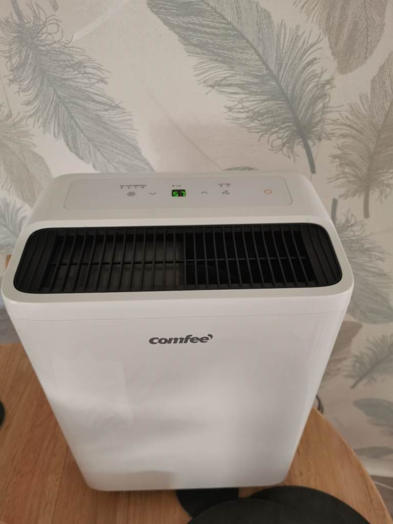 Dehumidifier 