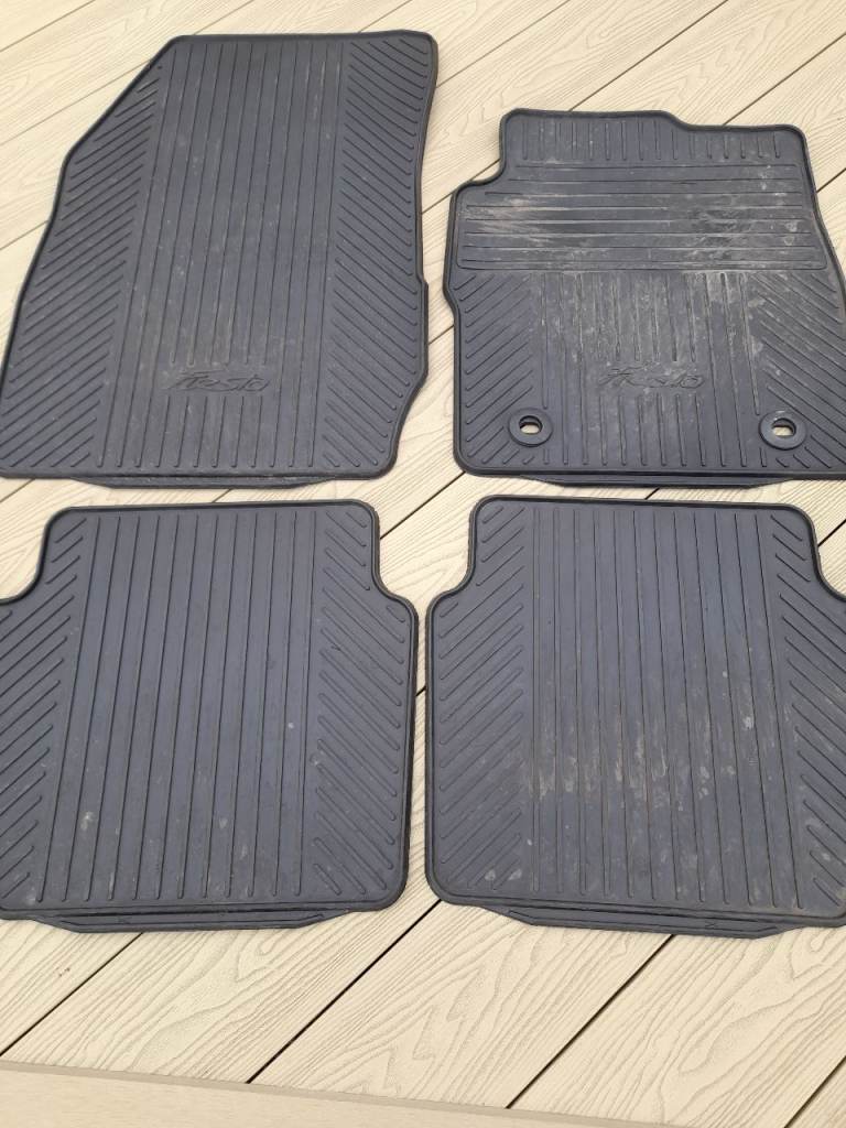 Fiesta/Puma rubber floor mats