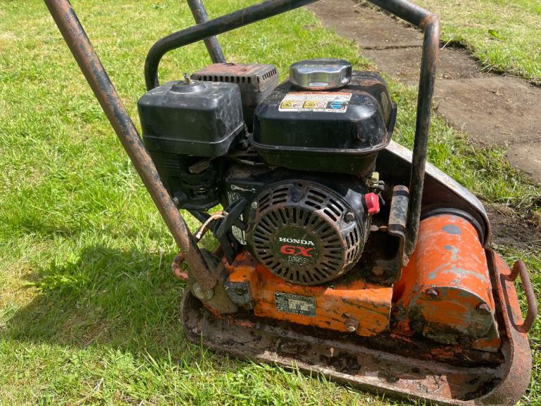 Honda whacker plate 