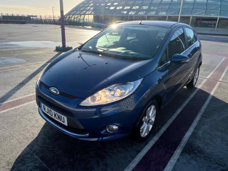 2010 Ford Fiesta 1.4 Zetec 5dr HATCHBACK Petrol Manual