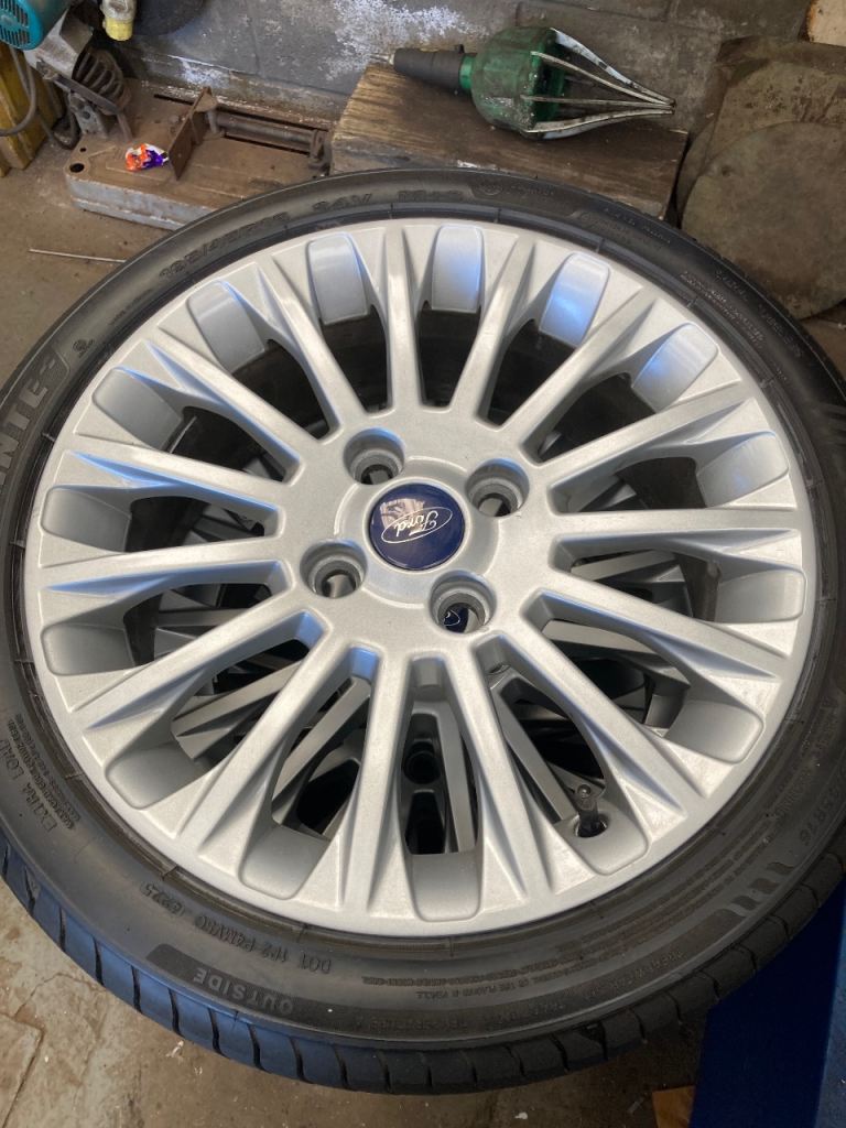 4 x 16” Ford fiesta alloy wheels and tyres