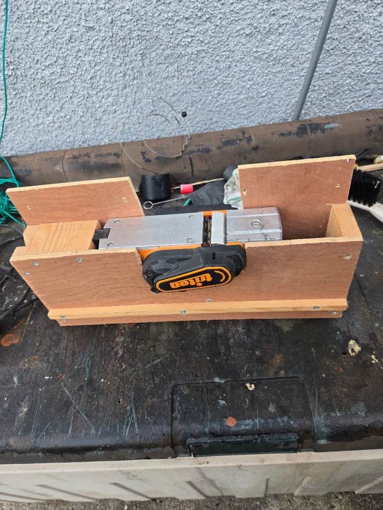 Wood planer