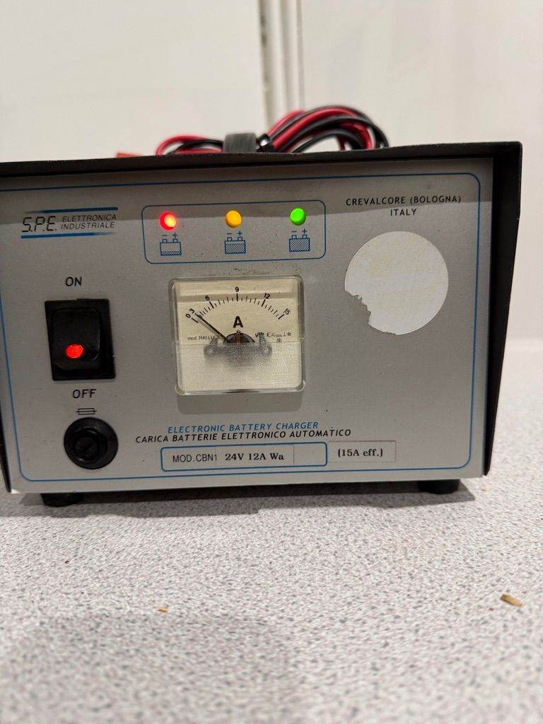 S.P.E. Electronic Battery Charger CBN1 24V 12A Wa/Industrial 24 Volt Battery Charger