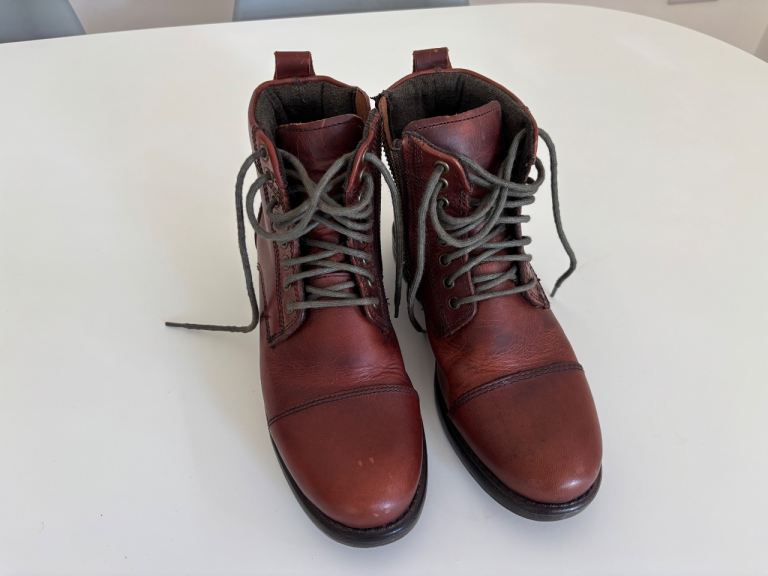 Men’s brown leather ankle boots UK 7