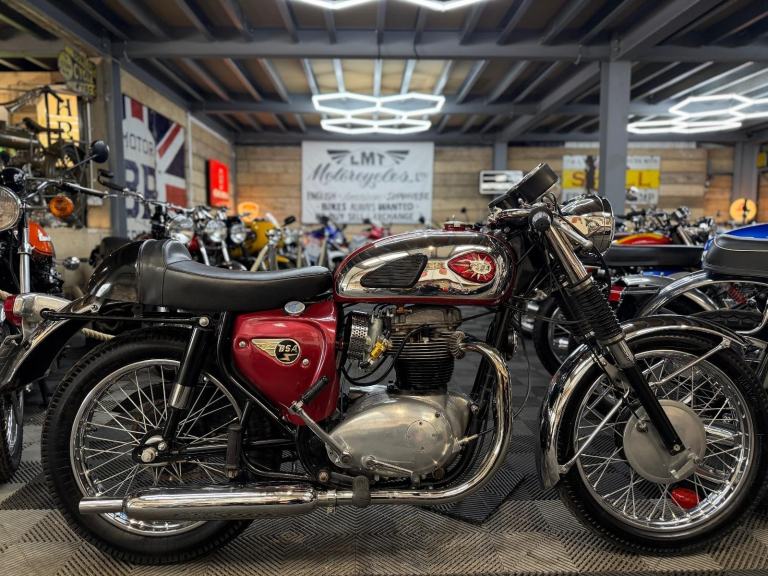 1966 bsa a65 lighting clubmans trim, outstanding condition, 650cc, ready to use 
