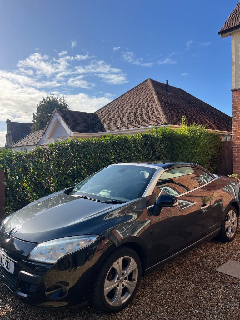 Renault, MEGANE, Convertible, 2011, Automatic CVT, 1997 (cc), 2 doors