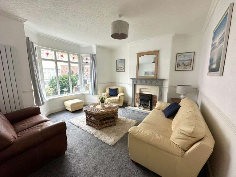 Ground Floor Room in Paignton – All Bills Included