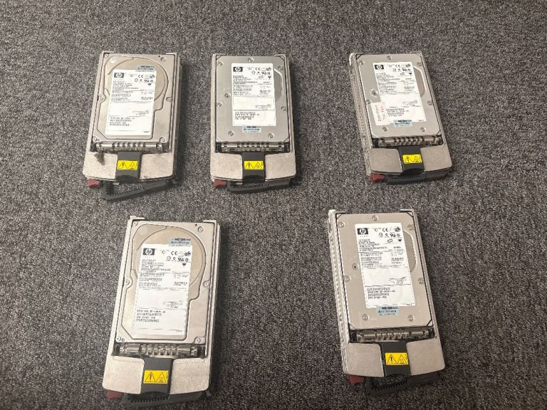 5 HP 148.6GB Hard drives 