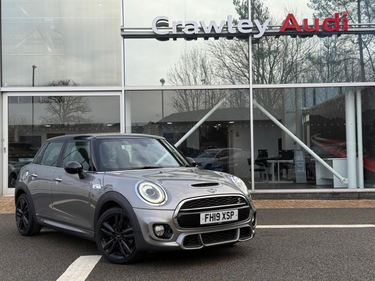2019 MINI Hatch 2.0 Cooper S Sport Hatchback 5dr Petrol Manual Euro 6 (s/s) (192 ps) HATCHBACK Pe...