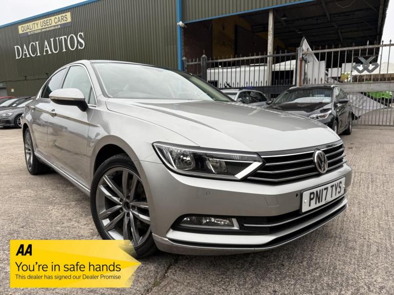 2017 Volkswagen Passat 2.0 TDI GT 4dr DSG [Panoramic Roof] SALOON DIESEL Automatic