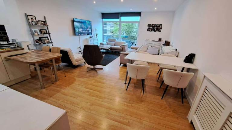 Ensuite Double Bedroom For Rent In Partick Glasgow West End