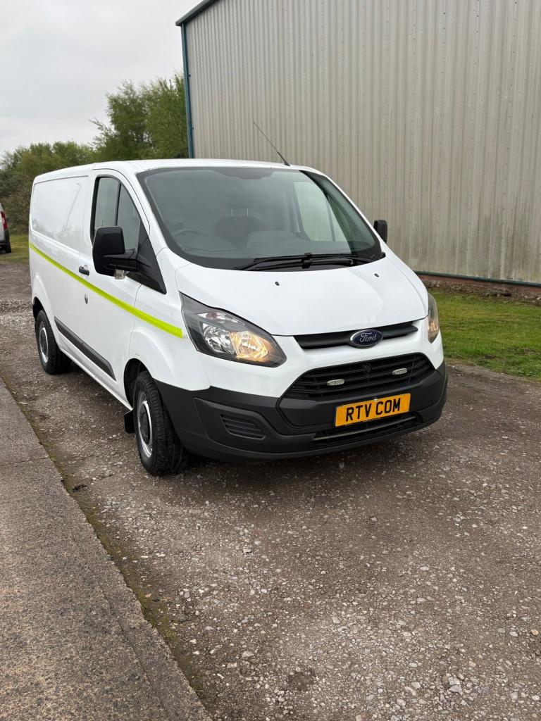 2017 Ford Transit Custom 2.0 TDCi 105ps Low Roof Van PANEL VAN Diesel Manual