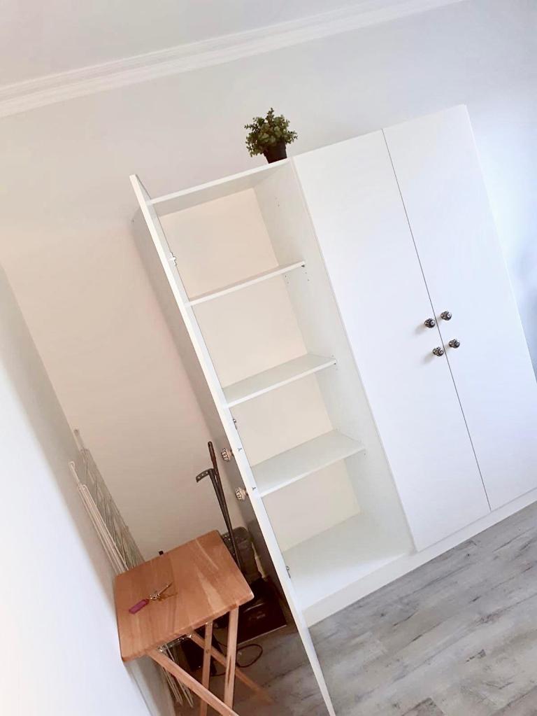 *** Double Room - Located just 0.7 miles from both WILLESDEN JUNCTION and HARLESDEN stations 