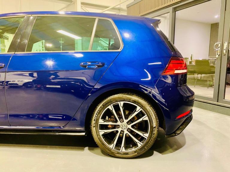 2018 Volkswagen Golf 1.5 TSI EVO R-Line Euro 6 (s/s) 5dr HATCHBACK Petrol Manual