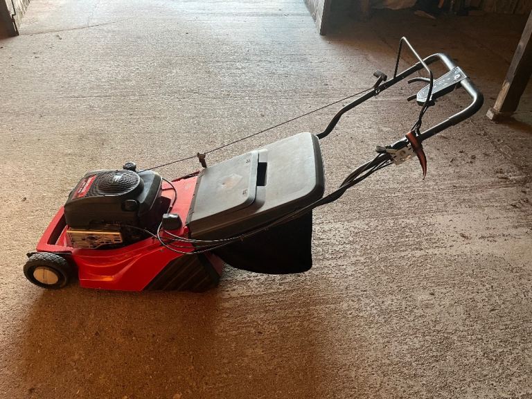 LAWNFLITE 991 SP6 Petrol Lawn Mower – Red, Fair Condition