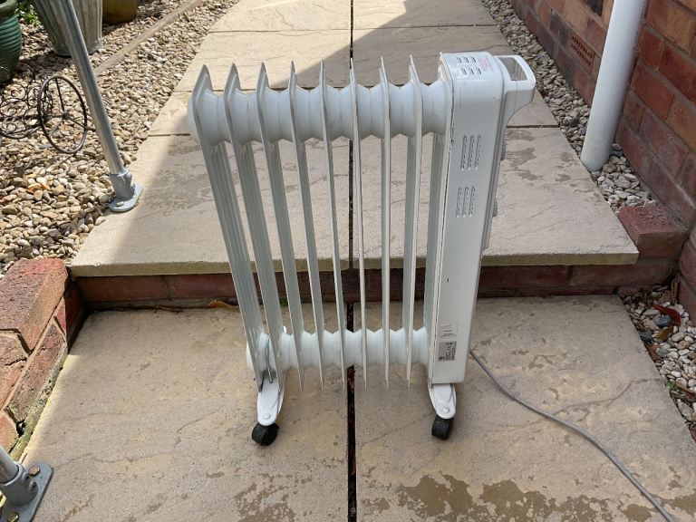 OIL FILLED RADIATOR 