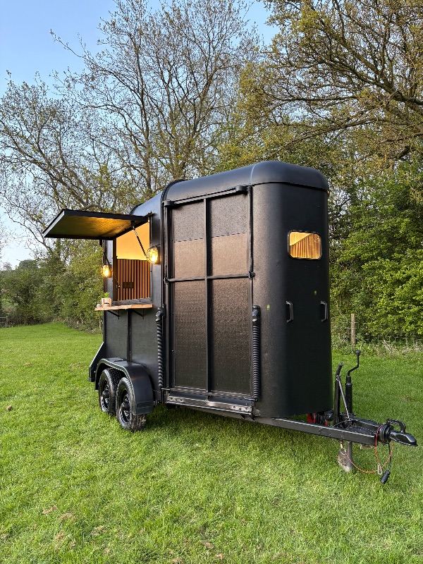 Mobile catering van - Freshly Converted - horse trailer - immaculate