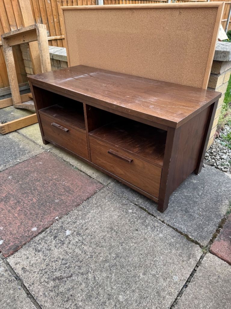 Free Tv unit 