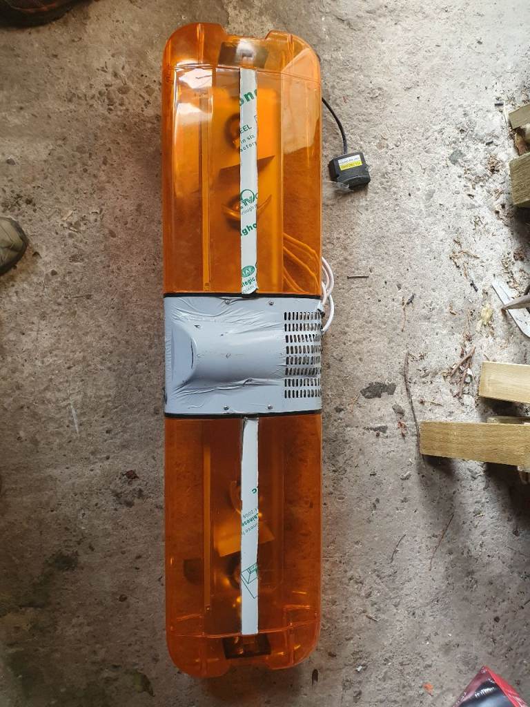 PRICE REDUCED Amber light bar for van. Unused. 