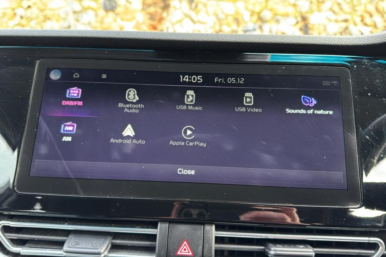  Kia Niro Plug In Hybrid 1.6 Gdi 8.9kwh 3 Suv 5dr Petrol Plug In Hybrid Dct